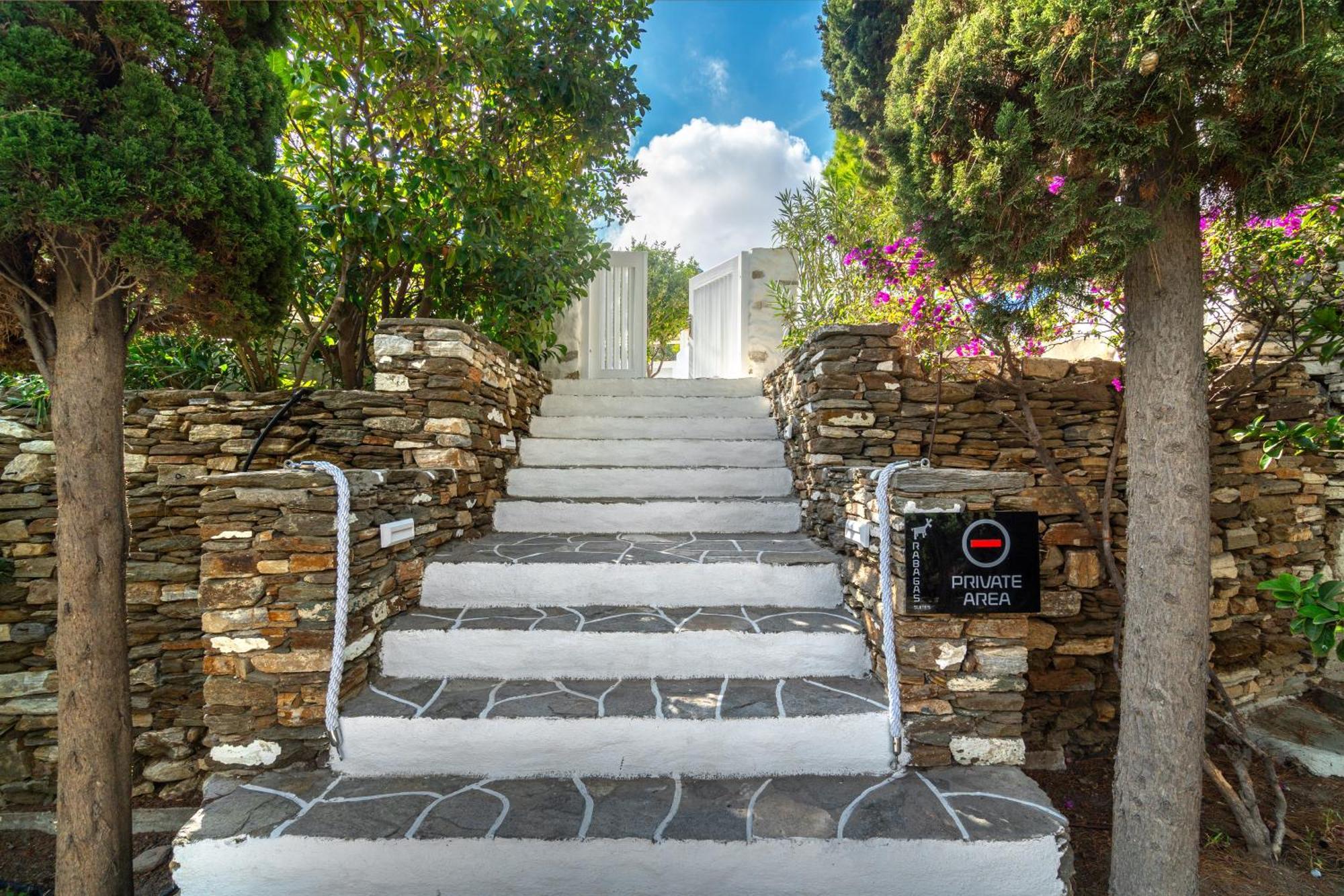 Rabagas Suites Luxury - In The Heart Of Sifnos Apollonía Eksteriør billede